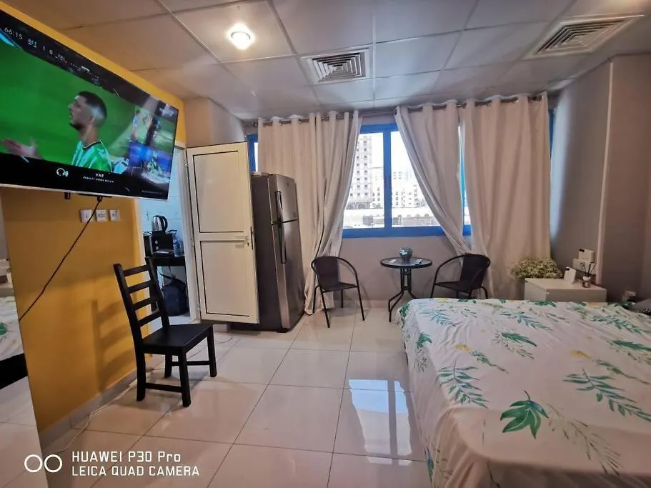 אבו דאבי Beautiful Private Studio Apart 3 דירה אבו דאבי